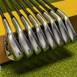 LH Callaway APEX Forged ’21 Irons 4-PW/AW Dart 75g Regular Graphite Golf Set