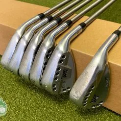 Used RH PXG 0311XP Gen 3 Forged Irons 7-PW/GW/SW I70 Regular Graphite Golf Set
