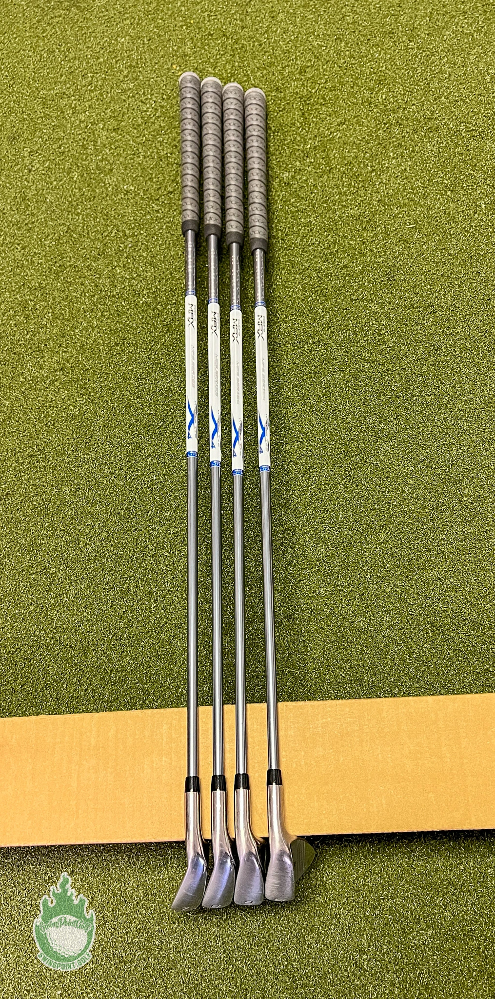 Used Right Handed Cobra Max Iron Set 7-9,GW Graphite 56g Lite Flex Golf Club 10 Used Right Handed Cobra Max Iron Set 7-9,GW Graphite 56g Lite Flex Golf Club - Image 10