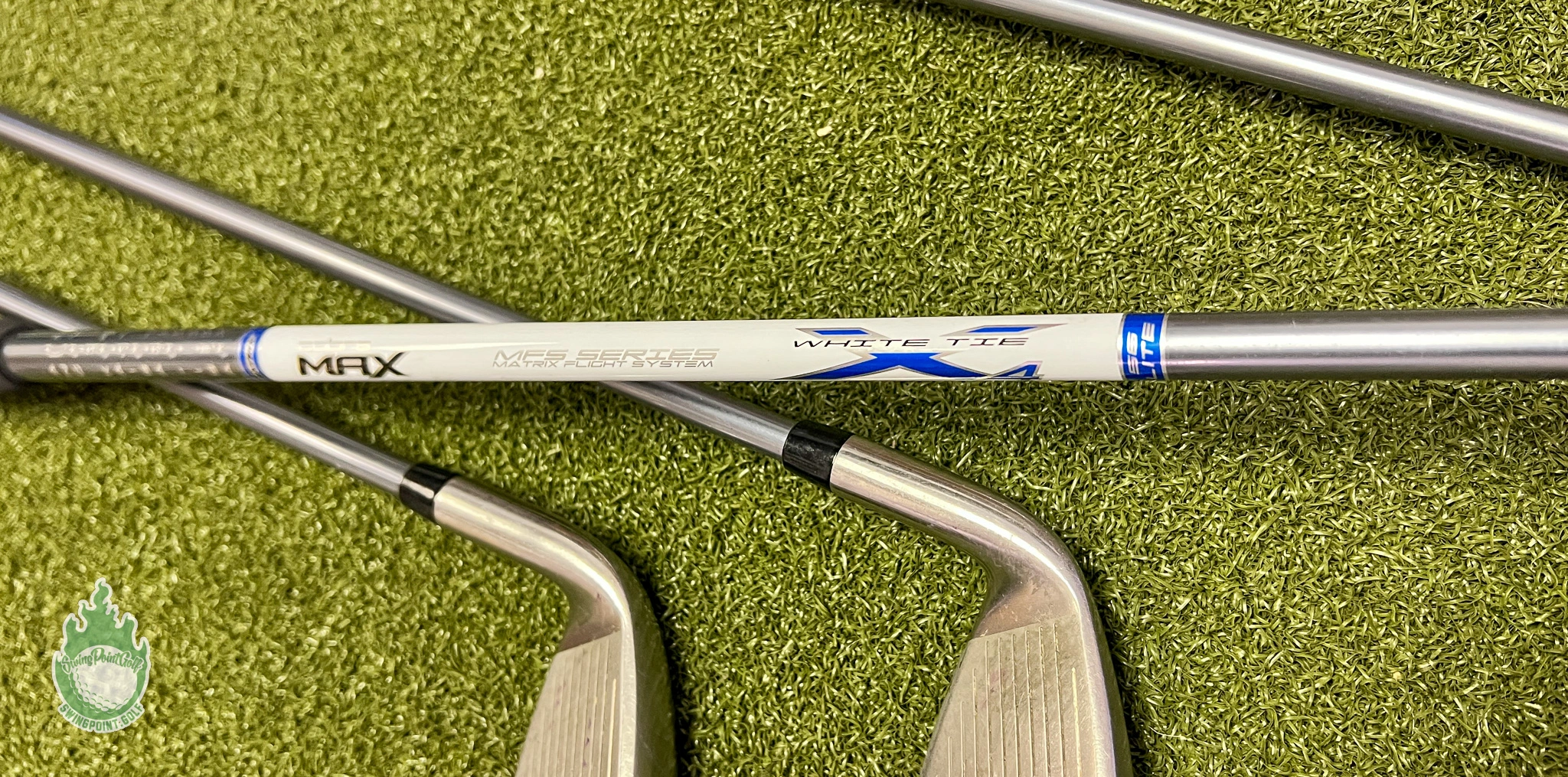 Used Right Handed Cobra Max Iron Set 7-9,GW Graphite 56g Lite Flex Golf Club 3 Used Right Handed Cobra Max Iron Set 7-9,GW Graphite 56g Lite Flex Golf Club - Image 3